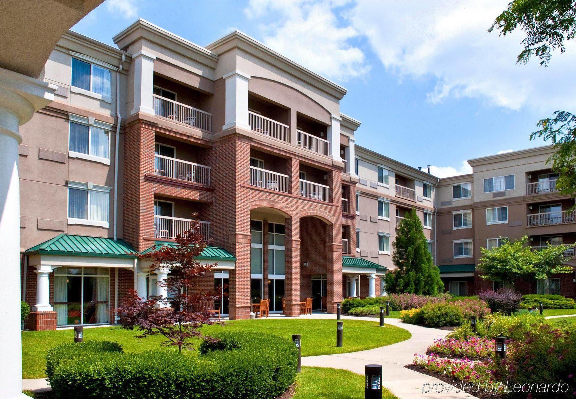 Courtyard By Marriott Basking Ridge Exteriör bild