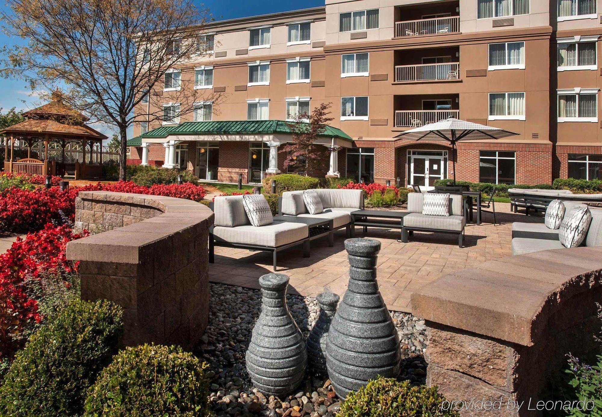 Courtyard By Marriott Basking Ridge Exteriör bild